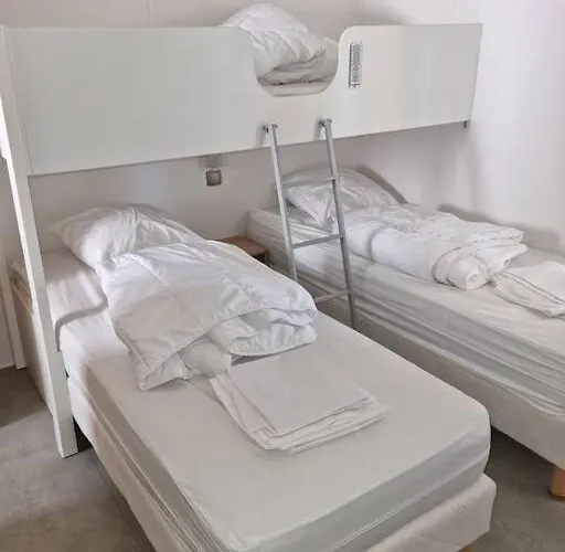 Location D'un Mobil-home De 35 M² Au Les Sables D'or - 4 étoiles Avec Grand Parc Aquatique Le Grau d'Agde